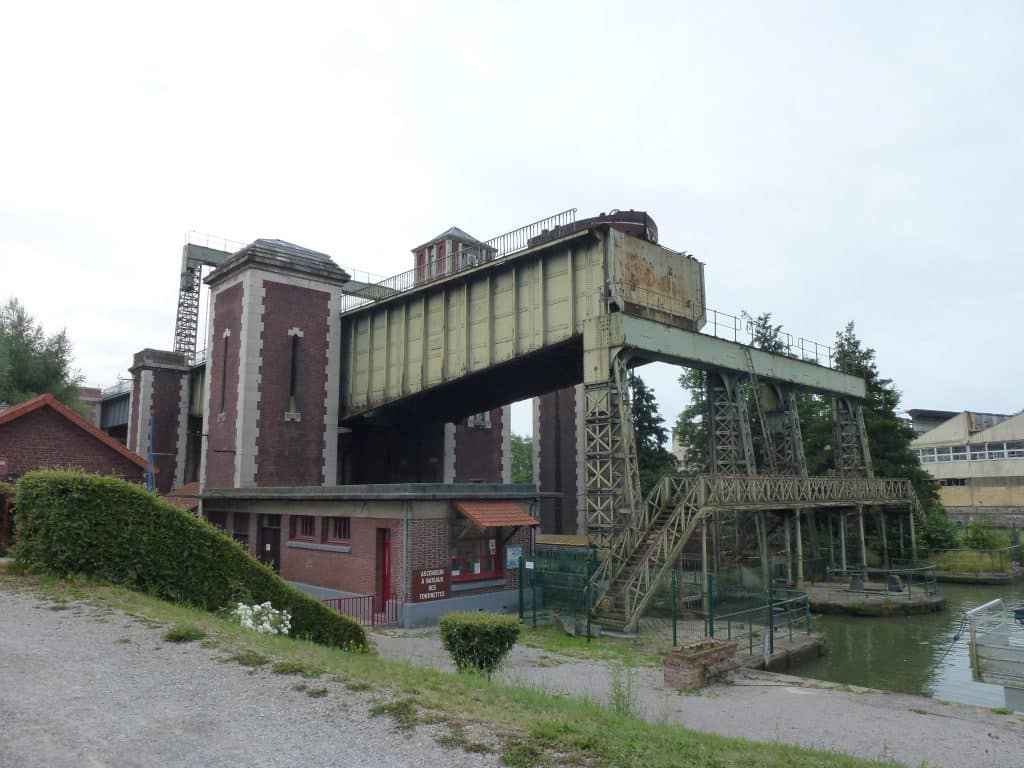L'ascenseur à bateaux des Fontinettes, le géant hydraulique d'Arques