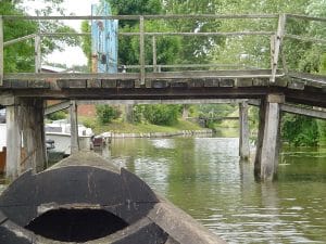 Le sentier de Booneghem : traverser le marais audomarois à la chaîne