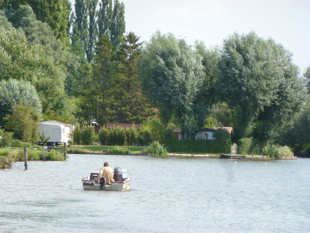 Salperwick, le village posé sur l'eau du marais audomarois