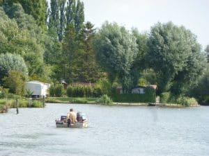 Salperwick, le village posé sur l'eau du marais audomarois